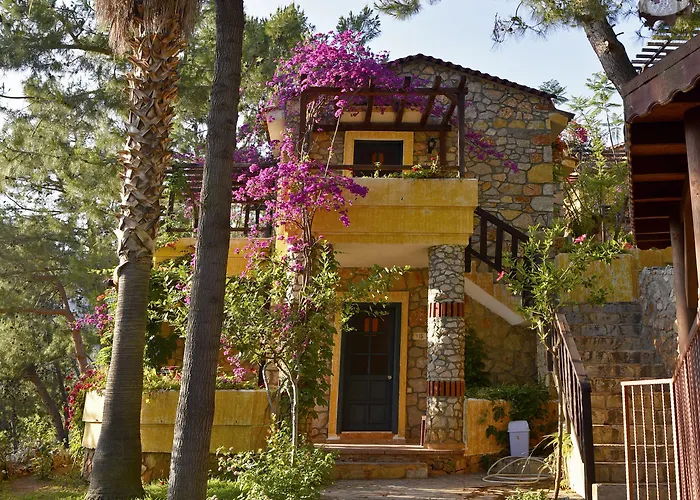 Symbola Hotel 3*