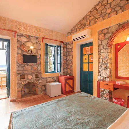 Symbola Hotel 3*