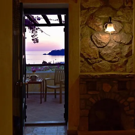 Symbola Hotel 3*