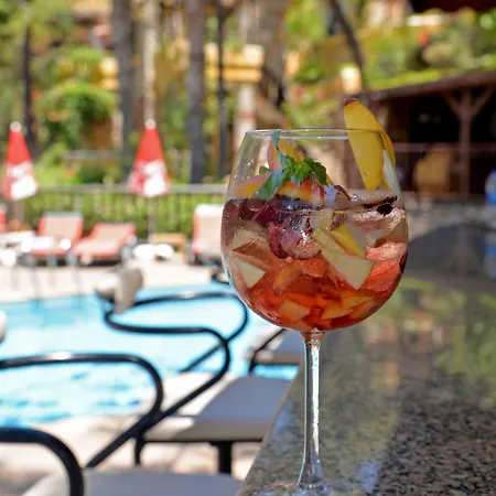 シンボラ ビーチ 3*