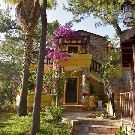 Symbola Hotel 3*