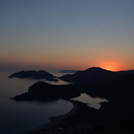 シンボラ ビーチ