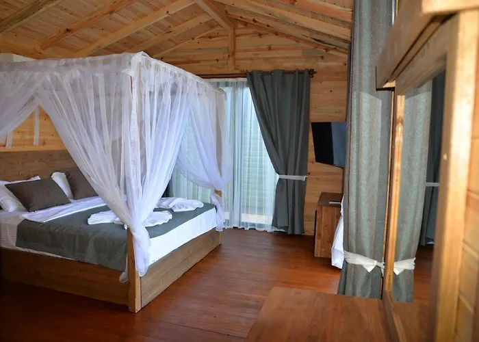 Symbola 3*